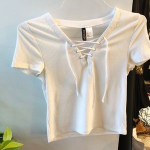 H&M white crop top